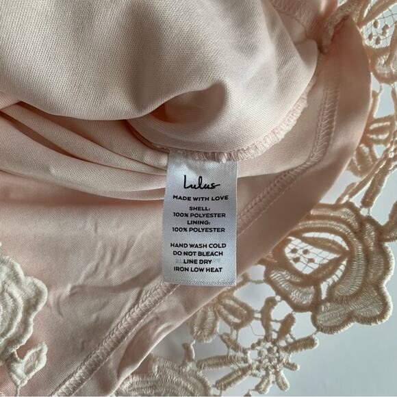 Lulus Love Poem Blush Pink Crochet Floral Lace Formal Halter Mini Dress Medium - Picture 8 of 13